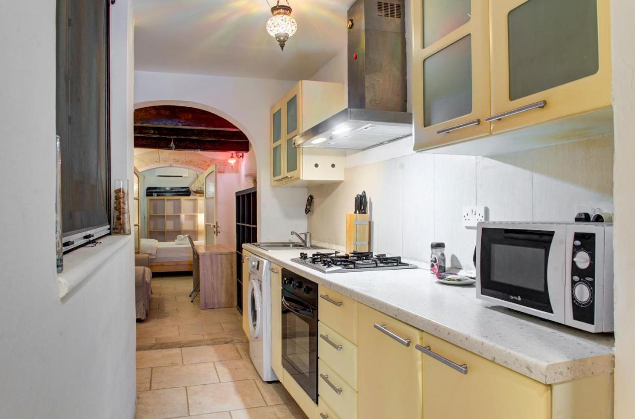 Victory View One Bedroom Apartment バレッタ エクステリア 写真