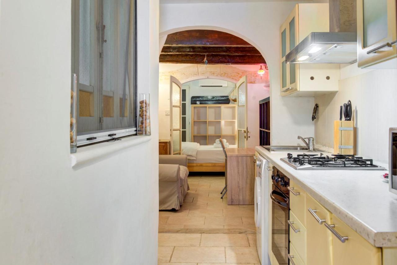 Victory View One Bedroom Apartment バレッタ エクステリア 写真